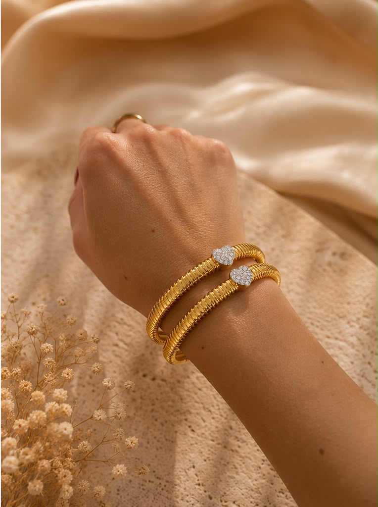 Pulseira Dourada Valenciana - detalhe no pulso